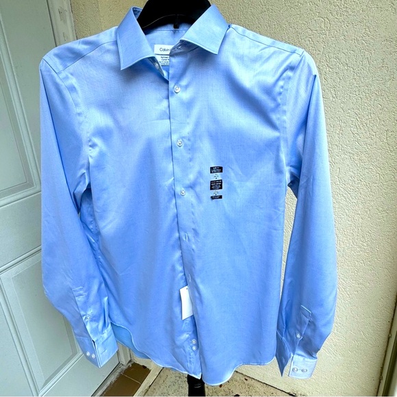 CALVIN KLEIN. NWT. Light Blue Shirt. Refined Cotton, Slim Fit. Wrinkle f… - Picture 1 of 9